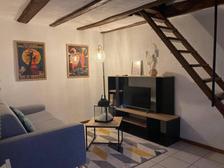 La Sorciere In A Typical Alsatian House * Rouffach